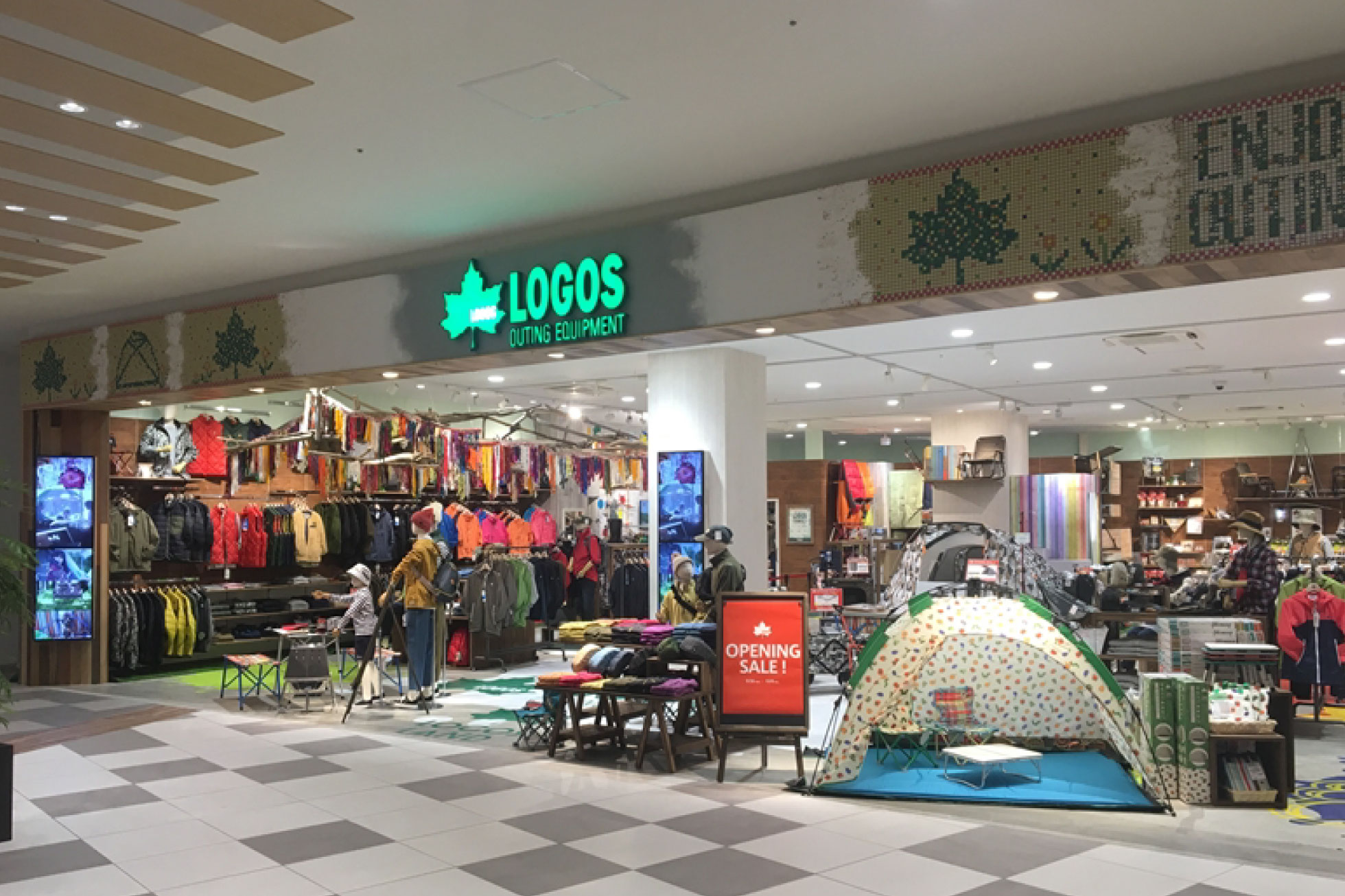 LOGOS SHOP ららぽーと名古屋みなとアクルス店 写真